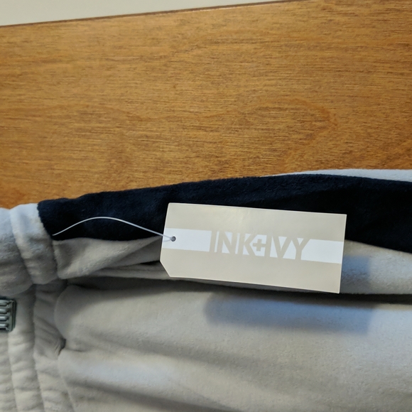 2 piece velour lounge set - Picture 12 of 14